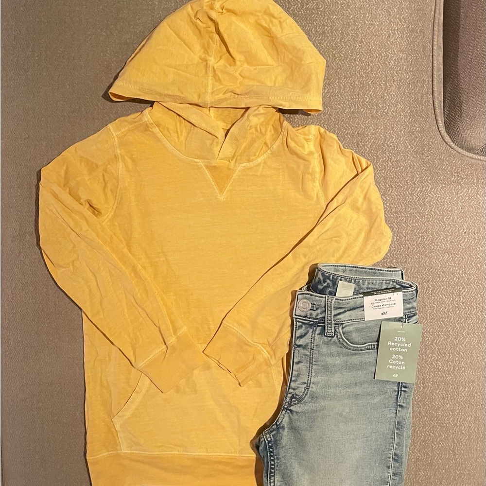 CARTER’S BOYS HOODIE & H&M DENIM SHORTS SET